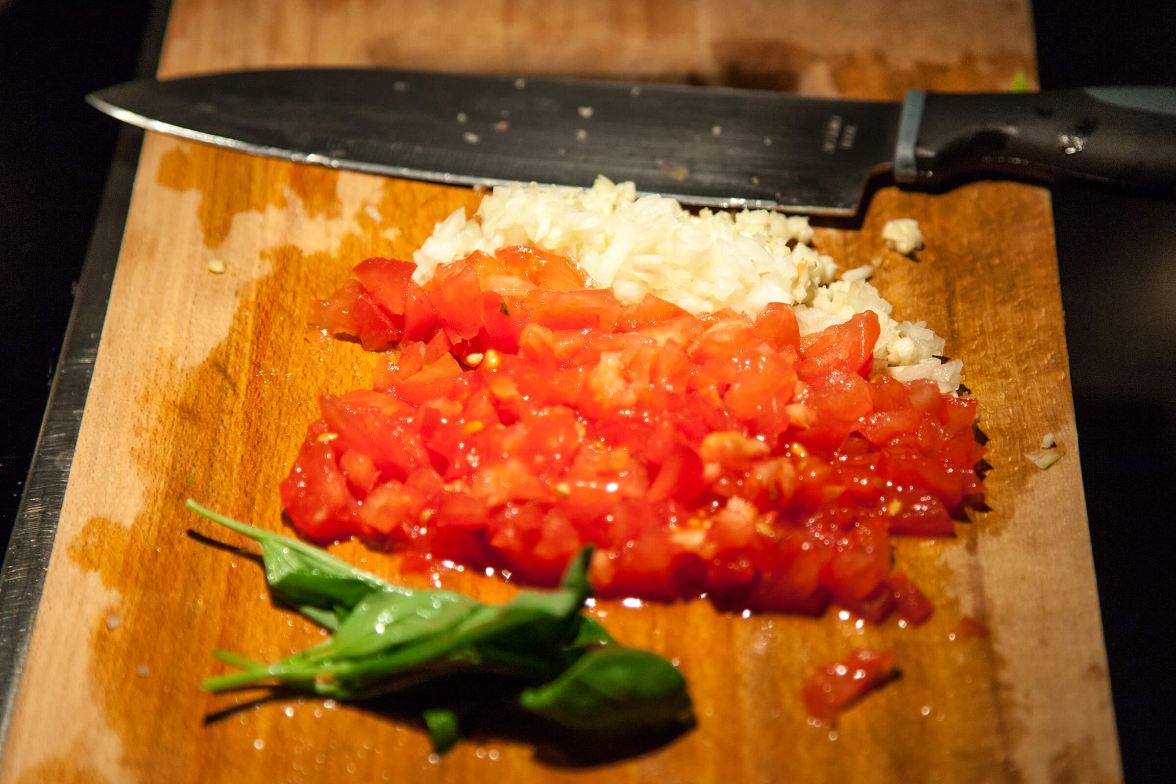 Chop the tomato, basel and onion